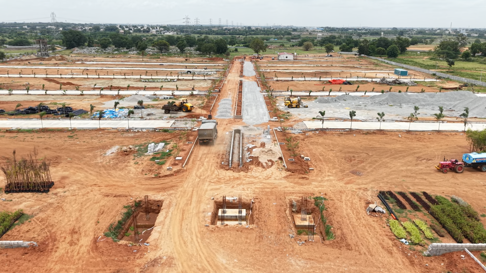 REAL ESTATE OPEN PLOTS SALES IN HYDERABAD SOURRONDIGS